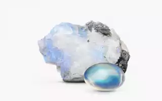 Особенности лунного камня