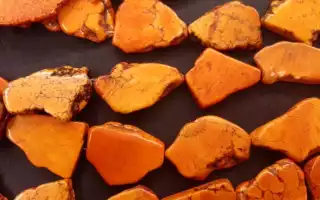 Свойства и сила оранжевых камней