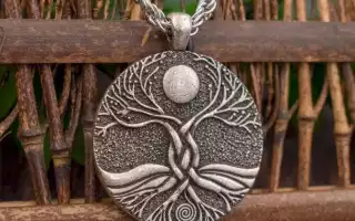 Кому стоит носить оберег древо жизни
