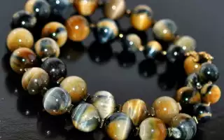 Особенности камня соколиный глаз