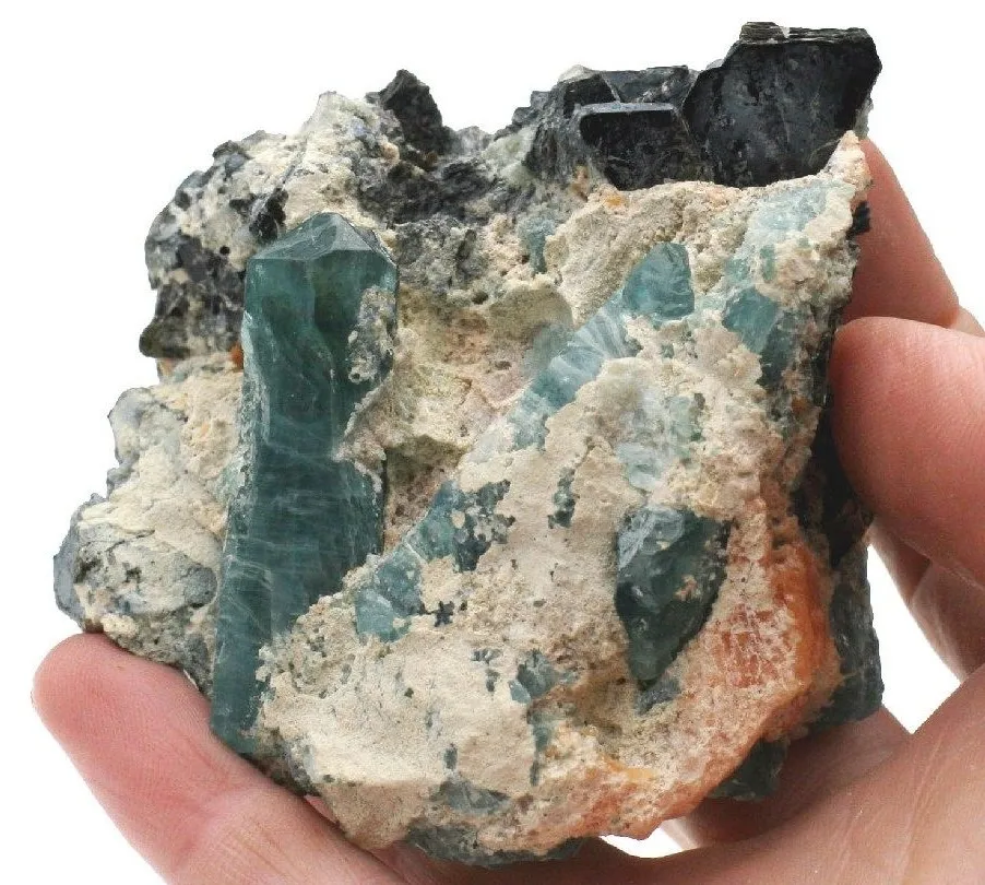 Минерал апатит