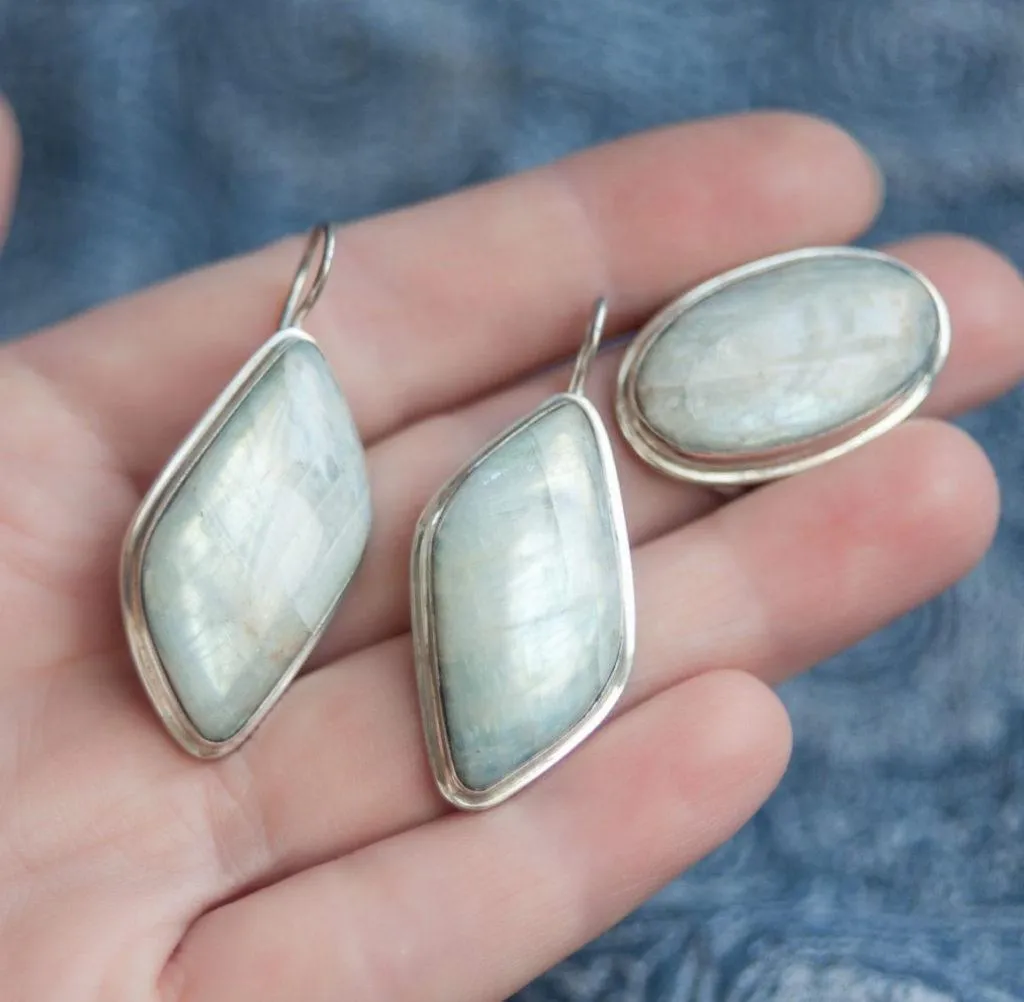 Украшения из Беломорита