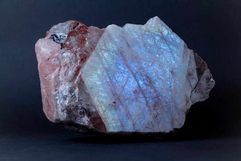 Беломорит минерал