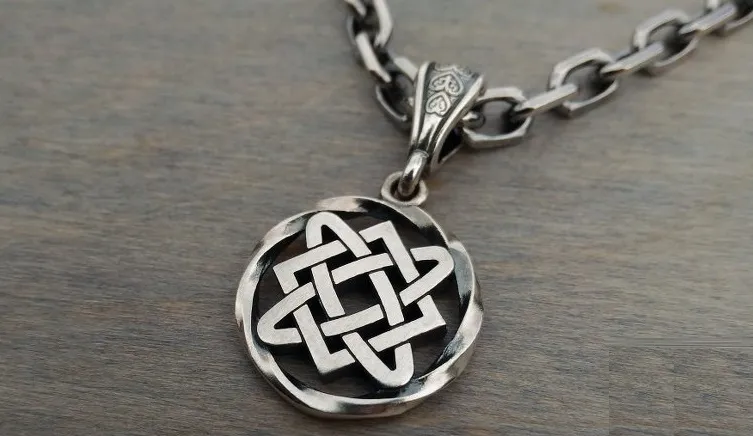 Оберег для женщин