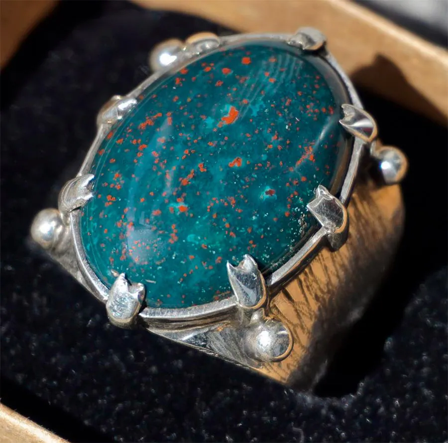 Кольцо с Гелиотропом