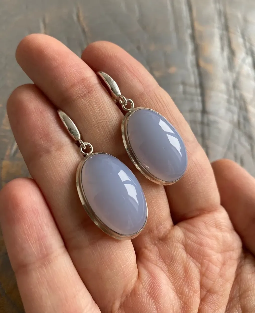 Серьги с халцедоном