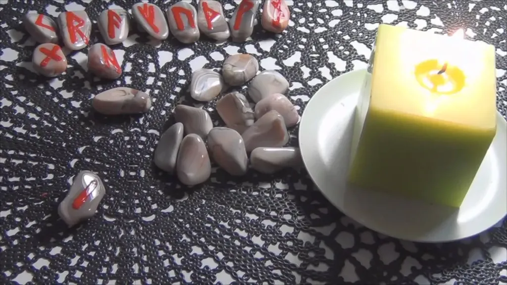 Руна Иса в гадании