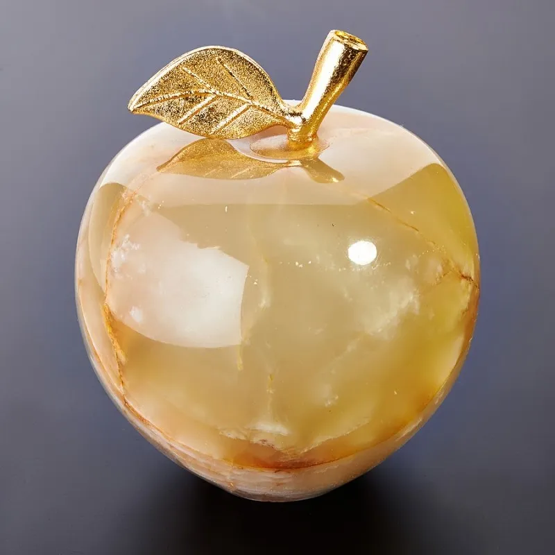 Яблоко из Оникса