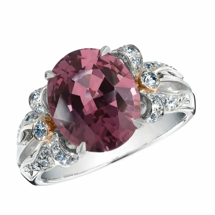 Украшение из Шнипеля