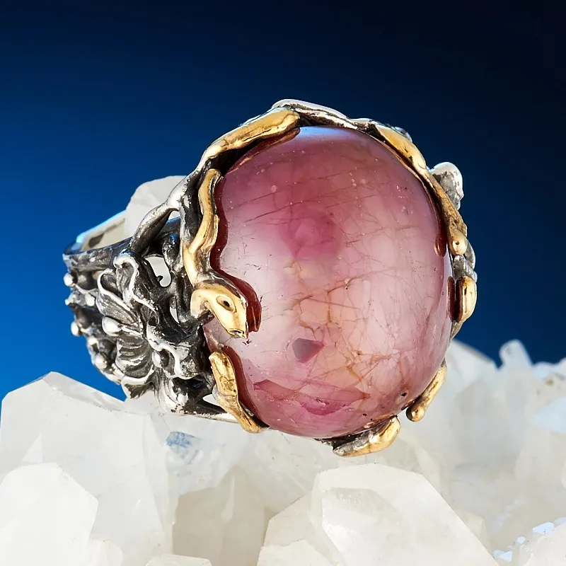 Корунд рубиновый