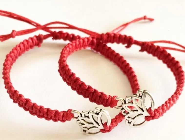 Красная нить