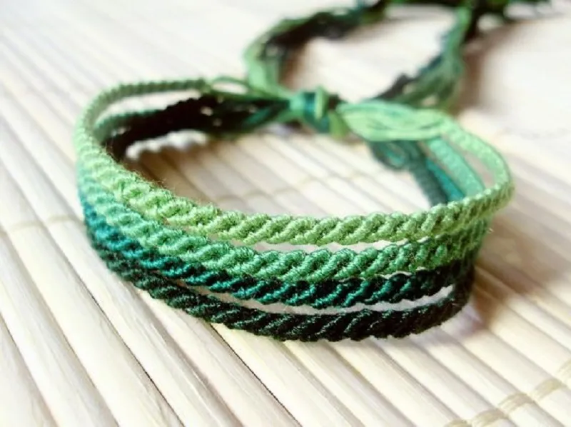 Нить на руку