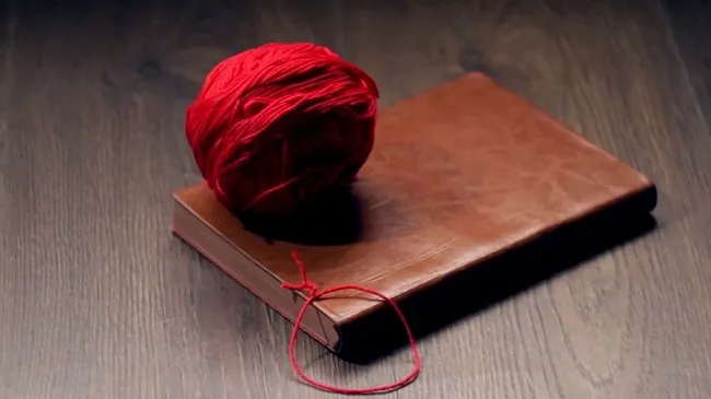 Красная нить