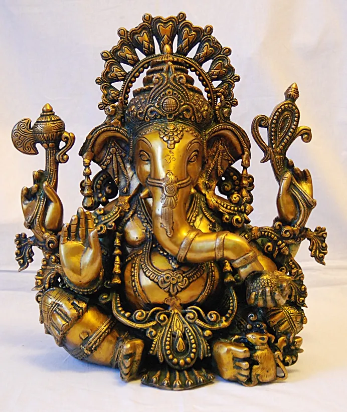 Фигурка бога Ганеши