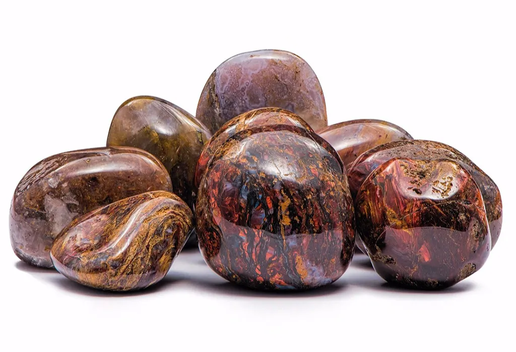 Коричневый петерсит