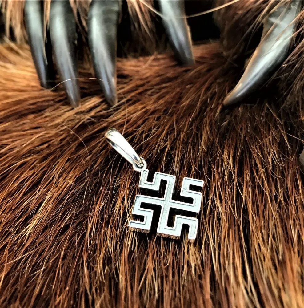 Символ Родовик