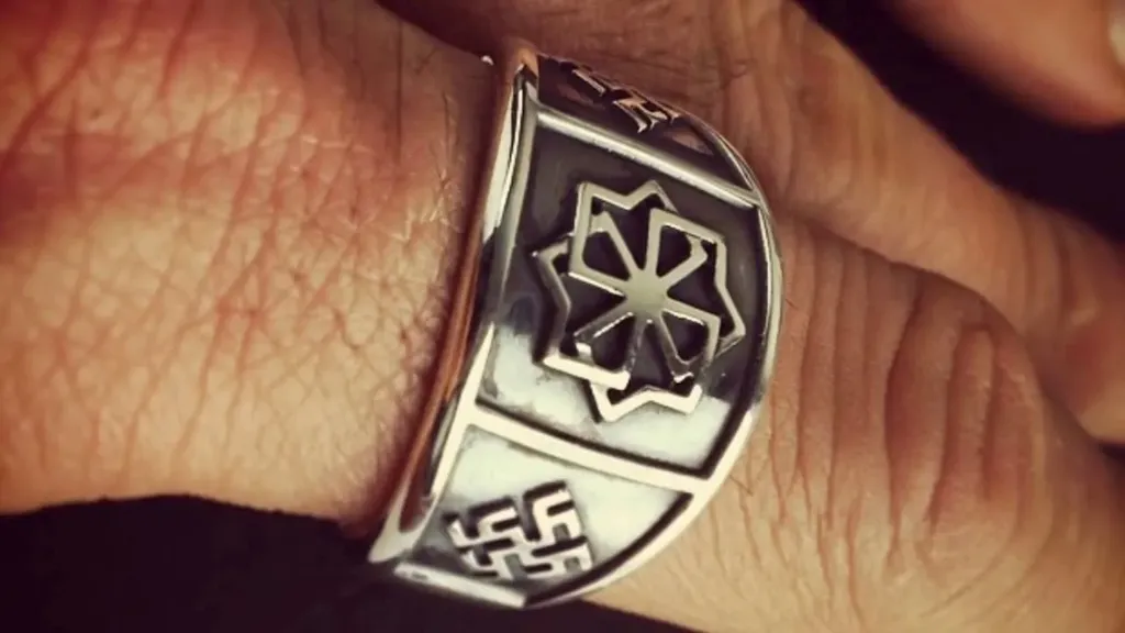 Оберег в виде кольца