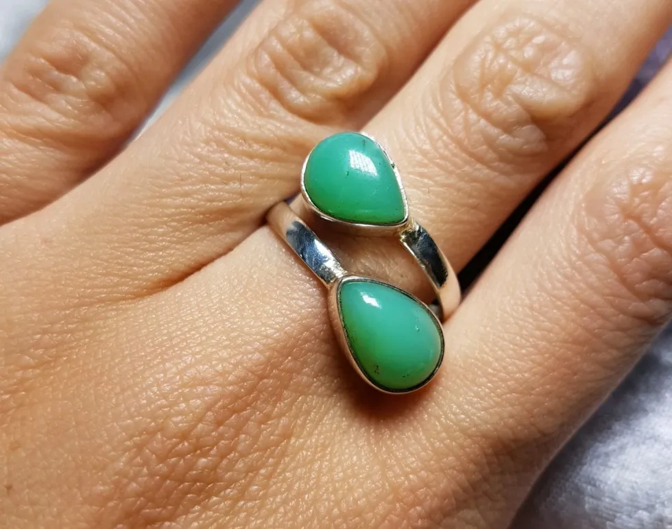 Кольцо с хризопразом