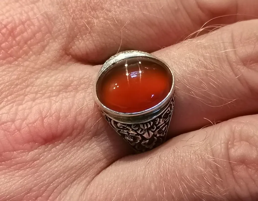 Перстень с карнеолом