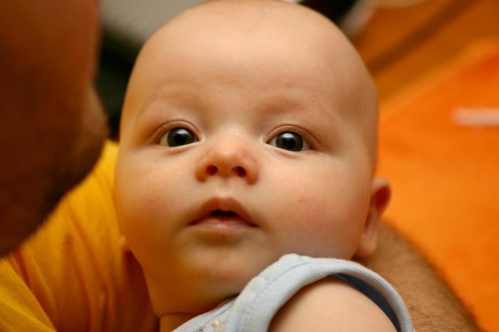 Маленький ребенок