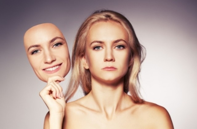 Противоречивость Марии