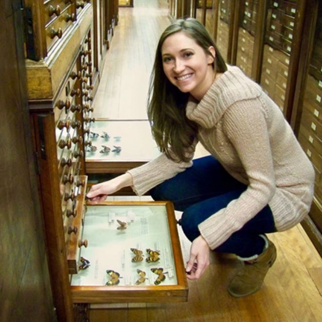 Девушка ученый