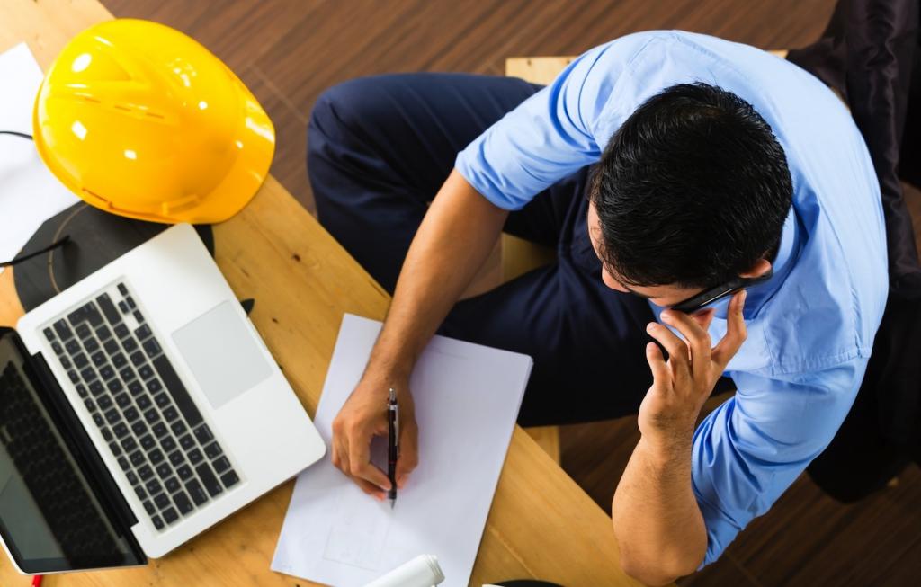 Работа и карьера