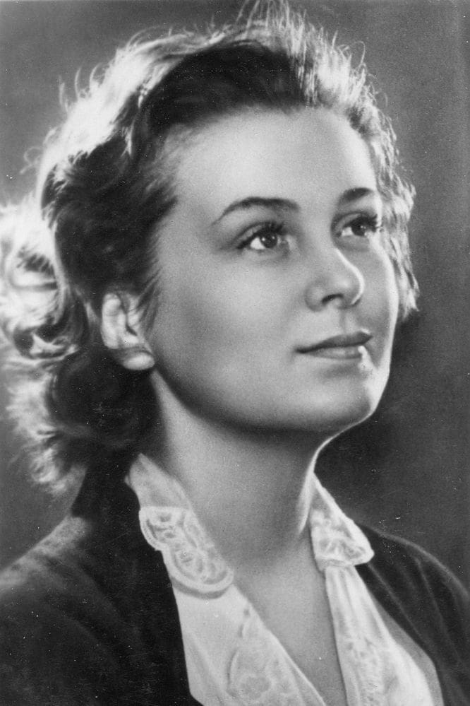 Изольда Извицкая