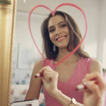 Зеркало иногда приносит позитив