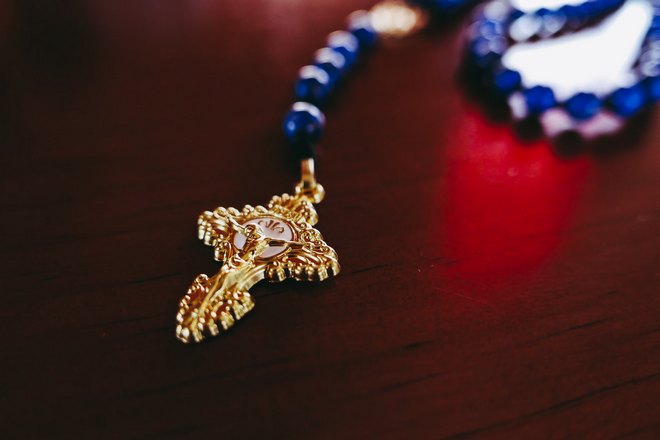 Потерянный крестик из золота