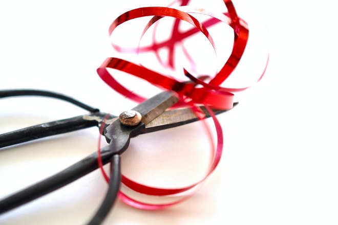 Красная лента