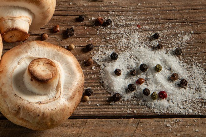 Соль возле грибов