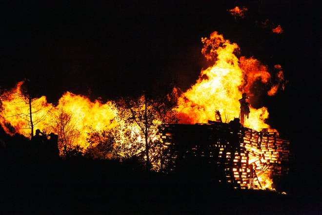Где-то начался пожар