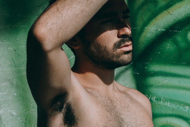 Приснился волосатый мужчина