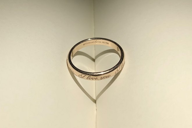 Кольцо в книге