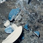 Разбитая тарелка