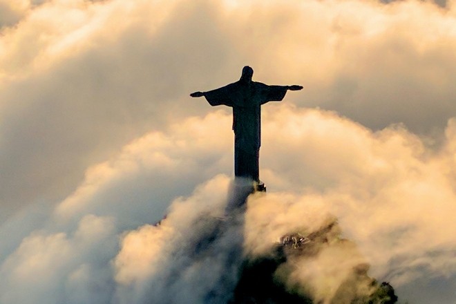 Иисус в облаках