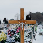 Кладбищенский крест