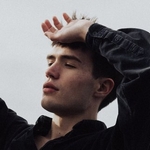 Ударился лбом