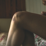 Удар левым коленом