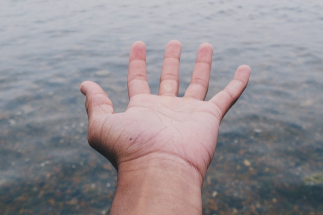 Ладонь рано или поздно перестанет быть пустой