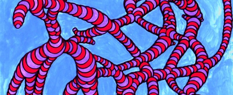 червяки розового и филетового цвета