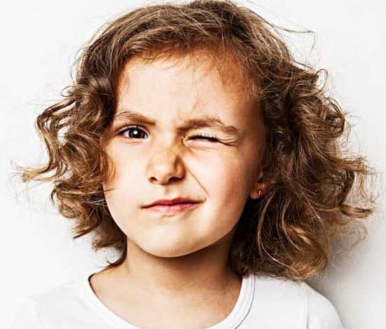 дергается глаз15