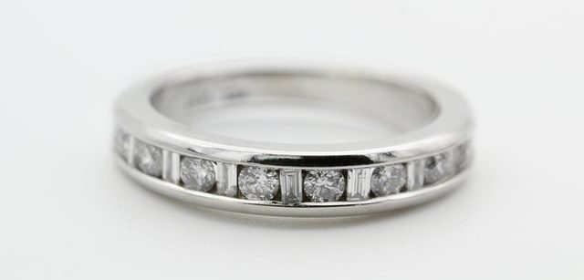 кольцо из серебра