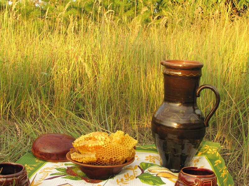 кувшин с медом