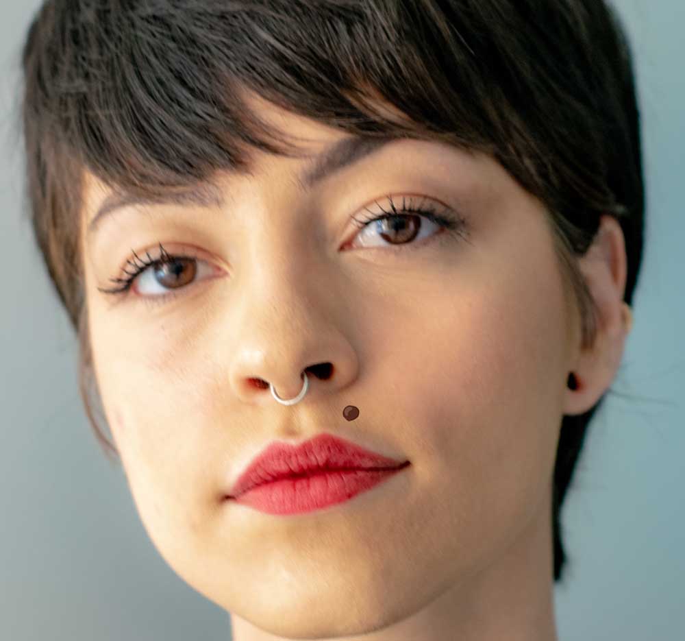 родинка над губой 9