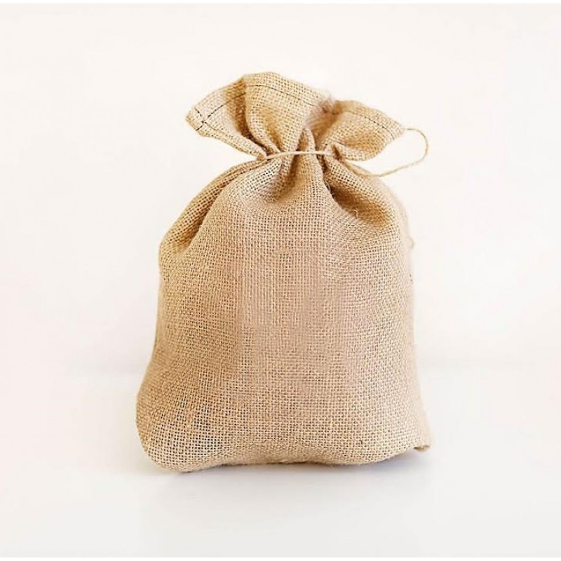 мешочек на белом фоне