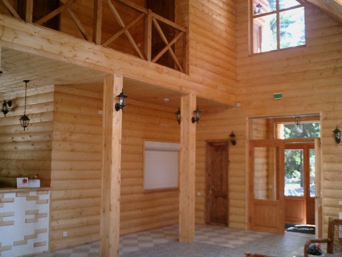 Высокая цена всех составляющих вагонки делает использование этого материала значительно ограниченным