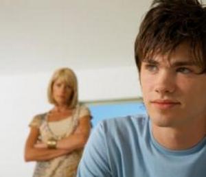 Привёл в дом девушку