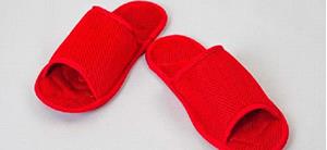 Тапочки в подарок